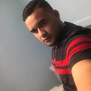 Meet your Posher, Ulises